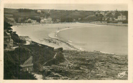 PERROS GUIREC . Plage De Trestraou - Perros-Guirec