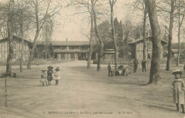 CPA Fautée MORCENT Pour MORCENX . La Gare Vue Des Allées . CPA Animée - Morcenx