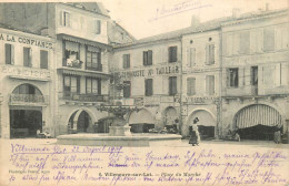 VILLENEUVE Sur LOT . Place Du Marché . - Villeneuve Sur Lot