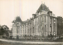 GRISY SUISNES . Le Château De La Grange . Le Pont Levis - Other & Unclassified