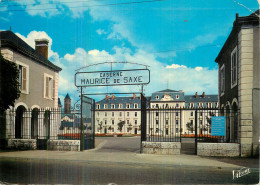 BLOIS . La Caserne Maurice De Saxe . - Blois