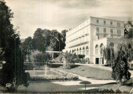 DIVONNE LES BAINS . Le Casino Et Les Jardins - Divonne Les Bains