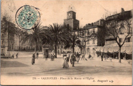 OLLIOULES - Place De La Mairie Et L'église - Ollioules