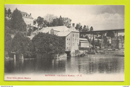 53 MAYENNE Les Grands Moulins Vers 1904 Pont Métallique Remorques Ou Charettes Poirier Frères éditeurs VOIR DOS - Mayenne