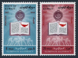 Kuwait 368-369,lightly Hinged. Mi 364-365. Arab League, Literacy Campaign, 1967. - Koweït