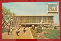 Uncirculated Postcard - USA - NY, NEW YORK WORLD'S FAIR 1964-65 - UNITED STATES PAVILION - Exposiciones