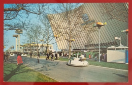 Uncirculated Postcard - USA - NY, NEW YORK WORLD'S FAIR 1964-65 - GENERAL MOTORS PAVILION - Expositions