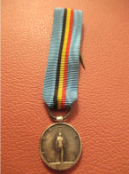 Belgique / Médaille Miniature/ Avec Handicapé Unijambiste / Association ?/  1922       MED514 - Belgium