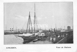 Prent - Voor De Sluizen - IJmuiden   - 8.5x12.5 Cm - IJmuiden