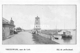 Prent - Bij De Peilschaal Vreeswijk Aan De Lek - 8.5x12.5 Cm - Other & Unclassified