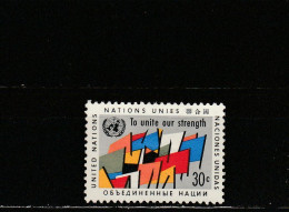 Nations Unies (New-York) YT 88 * : Drapeaux - 1961 - Ungebraucht