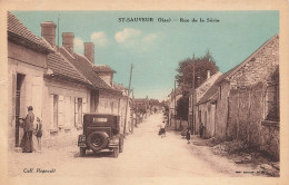 St Sauveur * La Rue De La Série * Automobile Voiture Ancienne - Autres & Non Classés