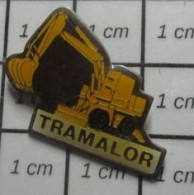 1818B Pin's Pins / Beau Et Rare / MARQUES / TRAMALOR ENGIN DE CHANTIER BTP PELLETEUSE - Trademarks