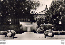 D32  EAUZE  Le Square De Gaulle  ..... - Autres & Non Classés