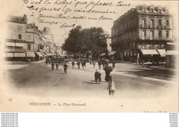 D24  PERIGUEUX    La Place Daumesnil - Périgueux