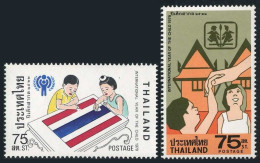 Thailand 875-876,lightly Hinged.Michel 897-898. Year Of The Child,IYC-1979. - Thailand