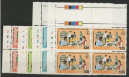 VANUATU N° 751 à 754 En Blocs De 4 Neufs ** (MNH). Année Internationale De La Paix. TB - Vanuatu (1980-...)