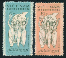 Viet Nam 146-147,lightly Hinged.Michel 152-153. Vietnamese Women Union,1961. - Vietnam