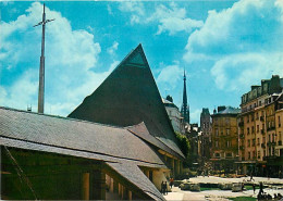 76 - Rouen - Face Sud De La Place Du Vieux Marché Et Vestiges De L'Eglise Saint Sauveur - CPM - Voir Scans Recto-Verso - Rouen