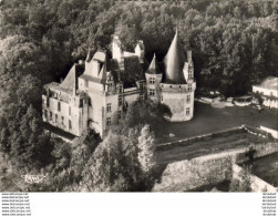 D24  VILLARS  Vue Aérienne Du Château De Puyguilhem ( Pliée à 1cm Du Bord Gauche ) - Sonstige & Ohne Zuordnung