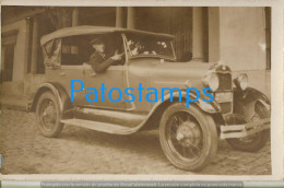 228888 ARGENTINA AUTOMOBILE OLD CAR AUTO COUPE AND MAN POSTAL POSTCARD - Argentinien