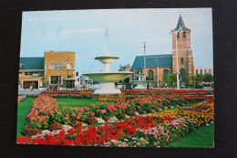 O  95 - Flandre Occidentale - Blankenberge - Station, Kerk En Stadhuis - Station, église Et Hôtel De Ville - Blankenberge