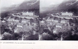 38 - Isere - Vue Aux Environs De GRENOBLE   - Carte Stereoscopique - Grenoble