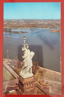 Uncirculated Postcard - USA - NY, NEW YORK CITY - THE STATUE OF LIBERTY On Bedloe's Island In New York Harbor - Freiheitsstatue
