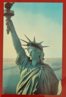 Uncirculated Postcard - USA - NY, NEW YORK CITY - THE STATUE OF LIBERTY - Estatua De La Libertad