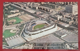 Uncirculated Postcard - USA - NY, NEW YORK CITY - AIR VIEW OF YANKEE STADIUM - Stades & Structures Sportives