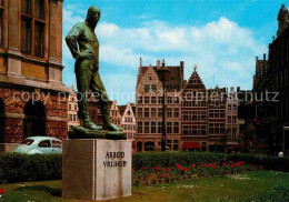 72784856 Antwerpen Anvers Beeld De Buildrager Gildehuizen Aan De Grote Markt  - Antwerpen