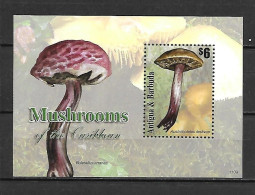 Antigua & Barbuda 2011 Mushrooms MS #2 MNH - Champignons