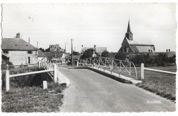 CPSM - SURY SOUS BOIS - Le Pont Et L'église - Sonstige & Ohne Zuordnung