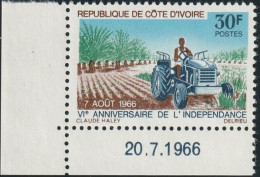 THEMATIC AGRICULTURE:  PLOWING AND TRACTOR. 6th ANNIVERSARY OF INDEPENDENCE. CORNER STAMP WITH DATE   -    COTE D'IVOIRE - Landwirtschaft