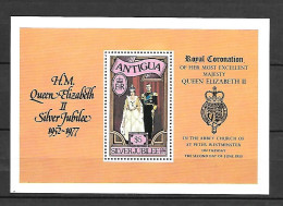 Antigua 1977 Royal Coronation MS MNH - Familles Royales