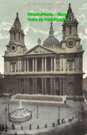 R359361 London. St. Paul Cathedral. Postcard - Other & Unclassified