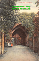 R359426 Launceston. Castle Gate. O. F. Stengel - Monde