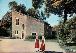 88 - Domremy La Pucelle - Maison Natale De Jeanne D'Arc - Enfants - Folklore - Carte Neuve - CPM - Voir Scans Recto-Vers - Domremy La Pucelle