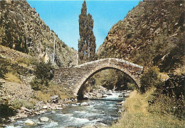 30 - Gard - Les Cévennes - Entre Ganges Et Le Vigan - Un Vieux Pont Sur I Hérault - Vieilles Pierres - Carte Neuve - CPM - Other & Unclassified