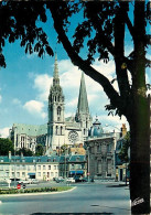 28 - Chartres - La Place Châtelet Et La Cathédrale - Automobiles - CPM - Voir Scans Recto-Verso - Chartres