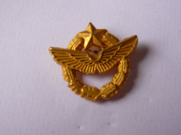 Pin S BREVET PILOTE MILITAIRE - Militaria