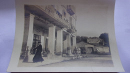 06 BELLE PHOTO DE CANNES 1899 LEGENDEE  FEVRIER 1899  CAFE DE L OCTROI PRETRE ATTELAGE CHEVAL TABACS - Cannes