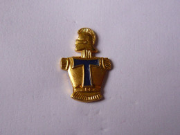 Pin S BATAILLON DES TRANSMISSIONS - Armee