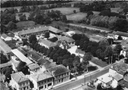 33-AMBARES- LA MAIRIE ET LES ECOLES VUE DU CIEL - Autres & Non Classés