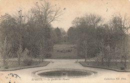 CPA Evreux-Le Jardin Des Plantes-98-Timbre     L2916 - Evreux