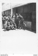 WW2 EN 1943 ARMEE ITALIENNE SOLDATS ITALIENS A ATHENES EN GRECE  PHOTO ORIGINALE 9 X 6 CM R31 - Guerre, Militaire