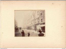 EDIMBOURG LA CANONGATE FIN 19e PHOTO ORIGINALE DE 8.50X7 CM COLLEE SUR CARTON 18X13CM - Oud (voor 1900)