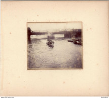 LONDRES LA TAMISE FIN 19e PHOTO ORIGINALE SUR CARTON 16 X 14 CM FORMAT PHOTO 8.50 X 7 CM - Anciennes (Av. 1900)