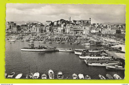 06 CANNES N°BH 51 Le Port Et Le Suquet Embarcadère Et Bateau Pour Les Iles De Lérins VOIR DOS - Cannes