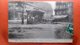 CPA (75) Inondations De Paris.1910. Place De Rome.   (7A.798) - Paris Flood, 1910